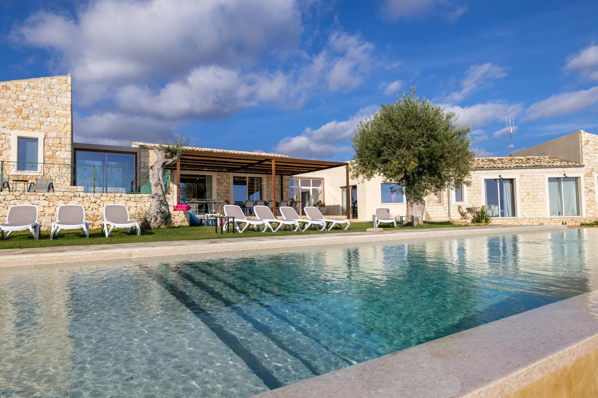 Casale Degli Ulivi Con Piscina * Scicli